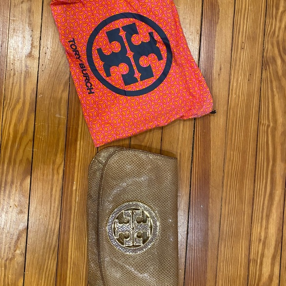 Tory Burch Limited Edition gold snakeskin clutch - Picture 2 of 5